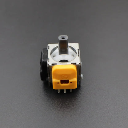 1 PCS 3D Joystick, Suitable for PS4, PS5, XBOX ONE, and SWITCH PRO Models. It Is Highly Flexible in Operation and Easy to Use.