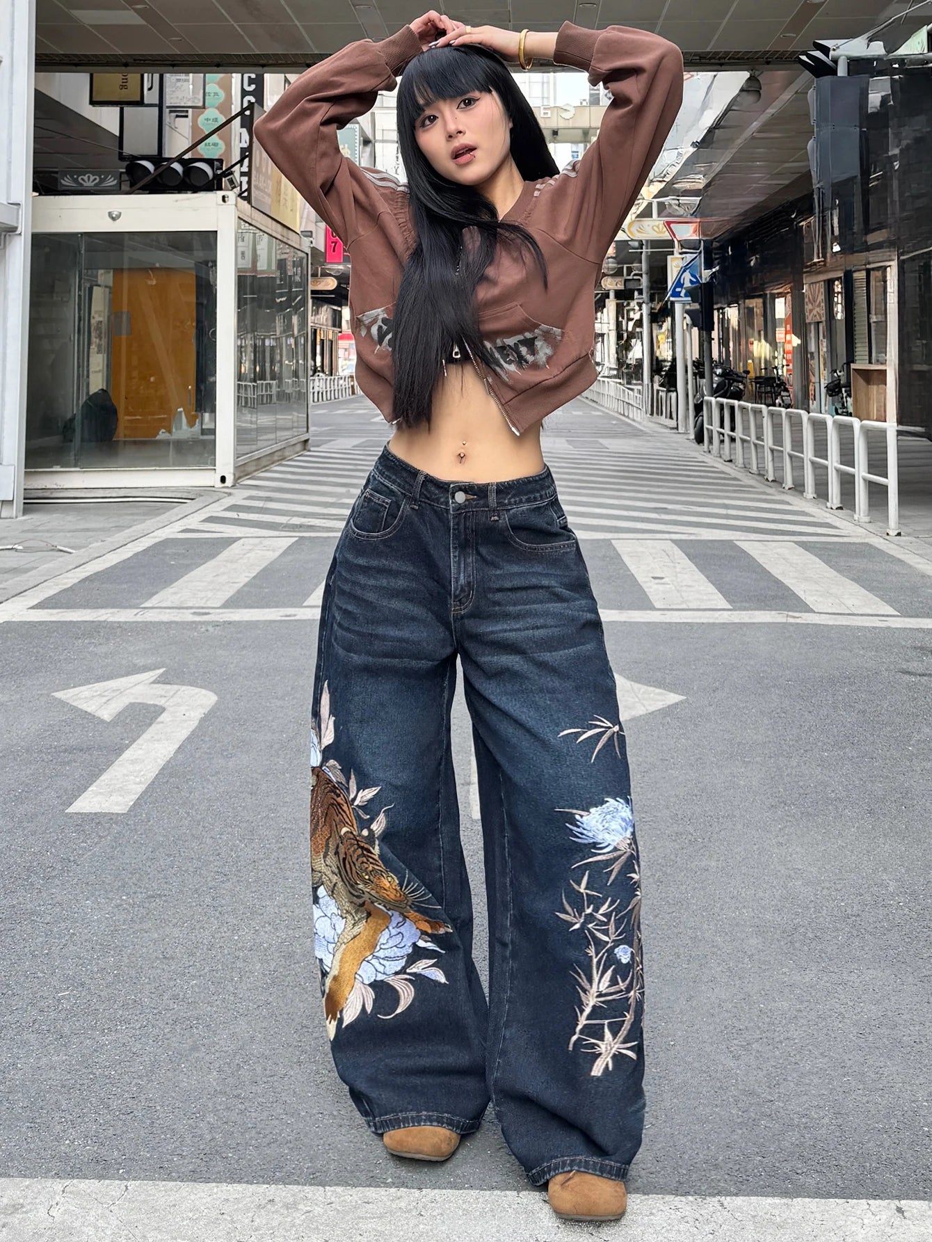 American Street Fashion Tiger And Flower Embroidery Style Pants, Dark Color, Versatile, Loose-Fitting Jeans, Street Outfit