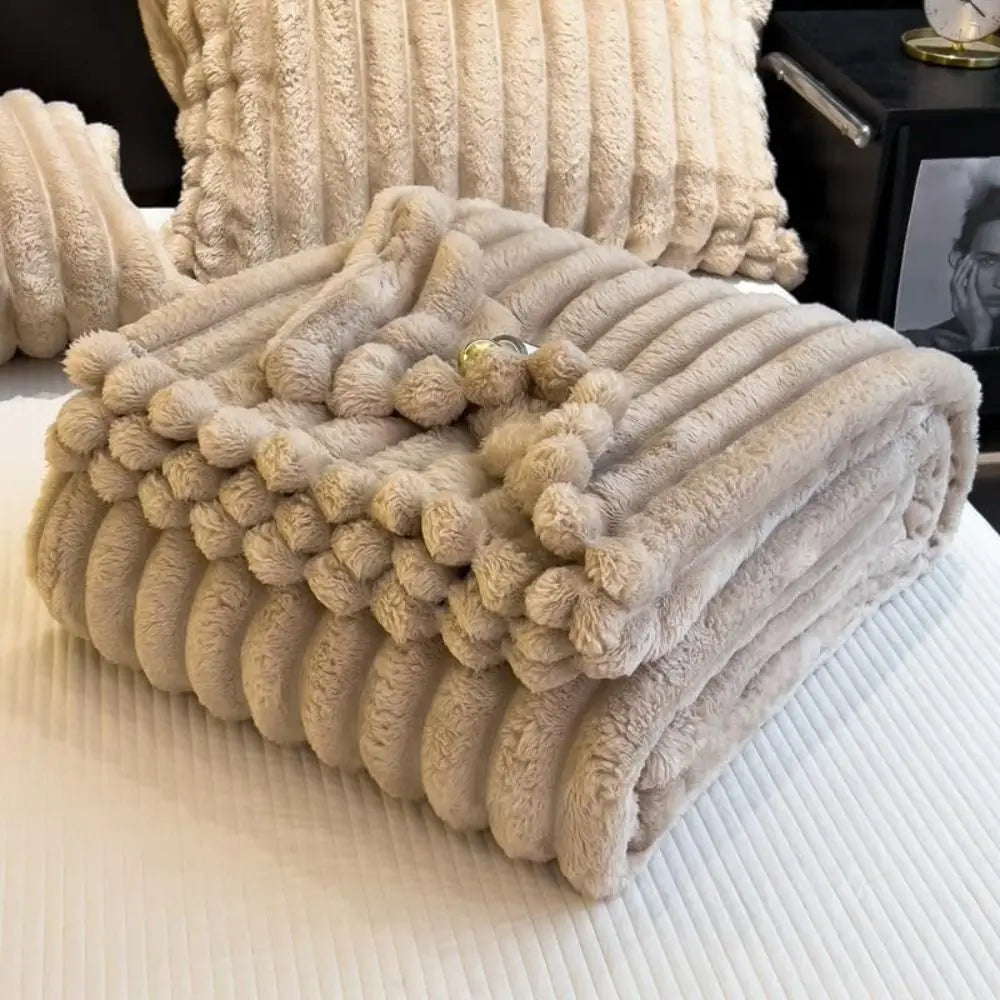 New Double Sided Warm Blanket Skin-Friendly Warm Conditioning Quilt Ultra Soft Solid Color Striped Blankets