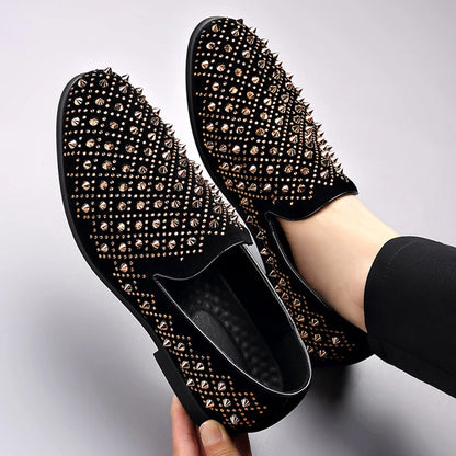 Fashion Designer New Gold Silver Punk Rock Rivet Leather Casual Shoes for Men Rhinestone Loafers Formal Wedding Dress Homecoming