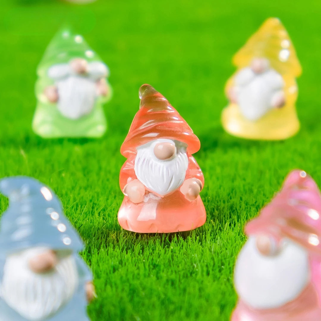 10-100PCS Luminous Mini Christmas Gnomes Fairy Garden Miniatures Home Garden Accessories Fairy Moss Micro Landscape Decoration
