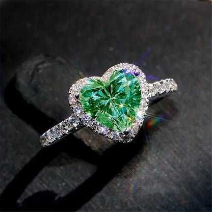 Exquisite Romantic Engagement Jewelry 3 Prong Heart Rings For Women Wedding Party Valentines Gift