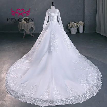 Customized Full Sleeves Pretty Lace Appliques Wedding Dresses 2026 New Plus Size Ball Gown Princess Bride Dress Elegant WX0301