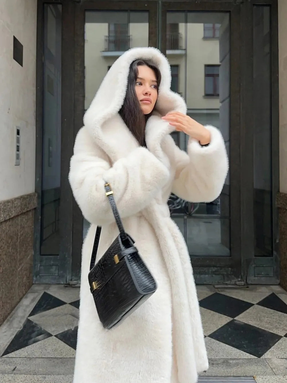 Luxury Long Faux Mink Fur Coat Women 2026 Warm Belted Hooded Fluffy Fur Jacket Thick Chunky Women's Winter Overcoat Outerwear