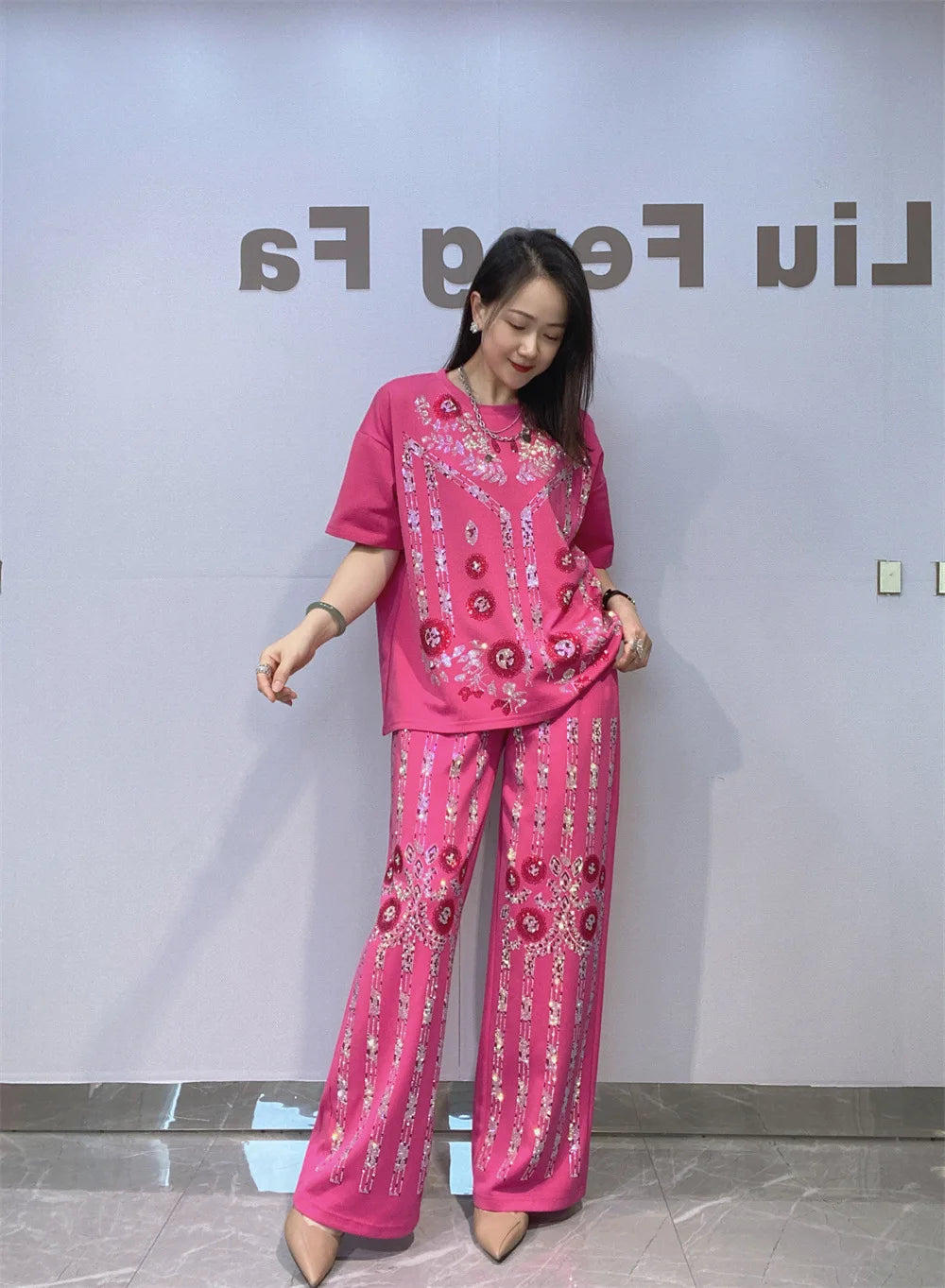 2026 Summer Sequins Flower Short Sleeve T Shirt & Wide Leg Pant Sets Woman 2 Piece Outfits Casual Matching Sets Bust118cm