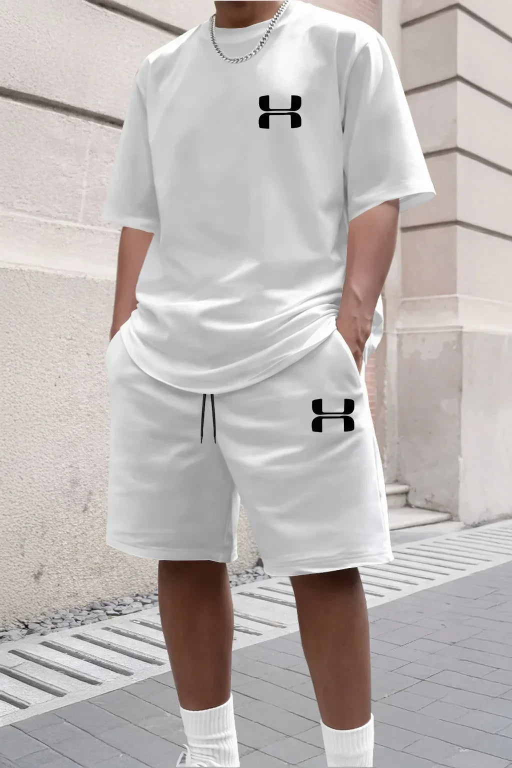 Men's Sporty Suit Set Short Sleeve T-shirt And Sports Shorts Two Piece Casual Suits Summer Breathable Outdoor Athletic Outfit