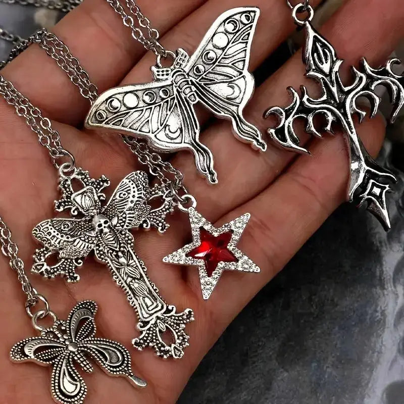 5Pcs Gothic Necklace Set For Women Halloween Jewelry Heart Bat Spider Cross Pendant Sweater Chain Trendy Daily Accessories Gift