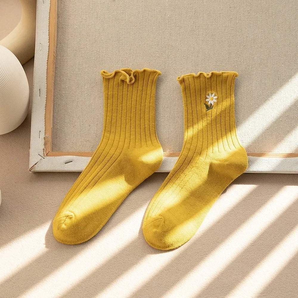 New Style Crew Socks for Women Spring Fashion Cute Flower Long Cotton Socks Japanese Style Breathable Casual Trendy Absorb Sweat