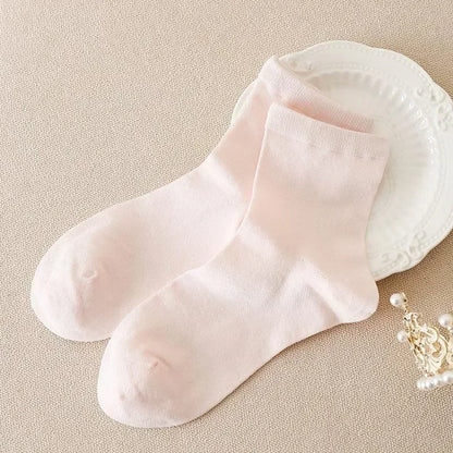Women's Mulberry Silk Socks Thin Anti-odor Breathable Sweat-absorbent Ankle Socks / 80% Mulberry Silk+17% Nylon+3% Spandex