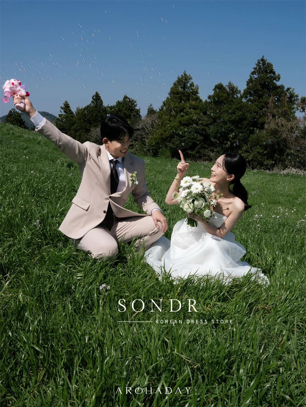 Sondr Elegant Ivory Organza Korean Wedding Snap Dress Strapless Puffy A Line Bridal Gowns Floor Length Outdoor Photography Gown