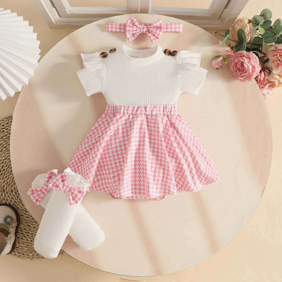Baby Girl Bodysuit Dresses Short Sleeve Heart Shape Bow Romper Infants Onesies With Socks Headband 3pcs Sets For Newborn Girls