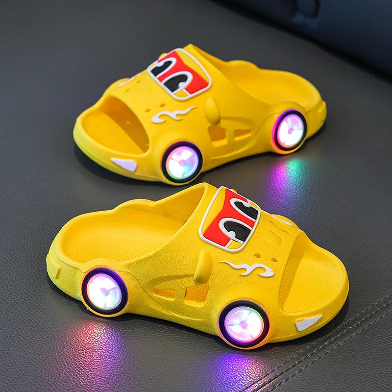 Cartoon Slipper Fashion Versatile Light Up Girl Shoes Cute Car Anti Slip Kid Slippers Classic Light Boy Shoe Casual Home Sandal