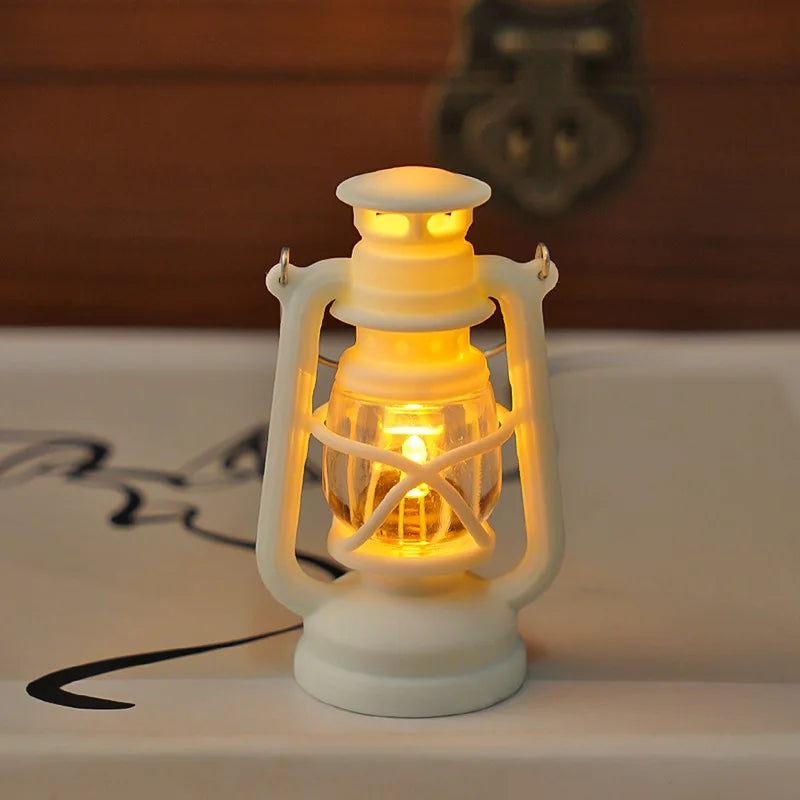 Dollhouse Mini Led Retro Glowing Pony Lantern Simulation Cande Light Night Light  Dolls Miniature oil light Lamp Home Decor Toy