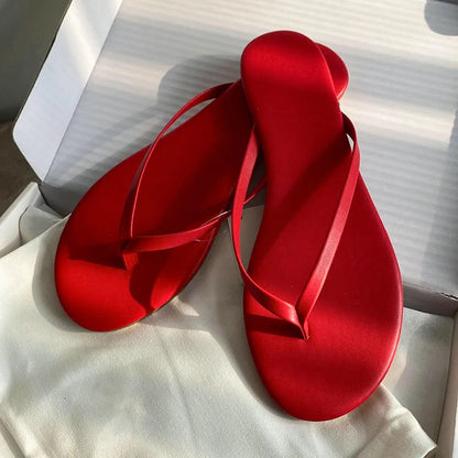 2026 new Spring/summer/women slippers candy-colored beach sandals outdoor wild fashion ladies flip flops