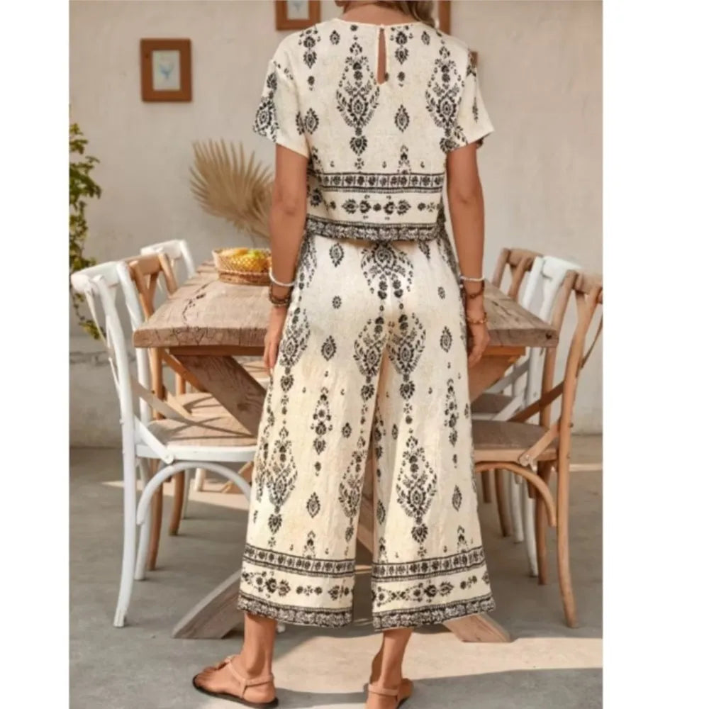 Fashion Ethnic Retro Printed Short-sleeved Women's Suit Summer New Casual Simple Elegant 7-minute Pants Female 2-piece Set 2026