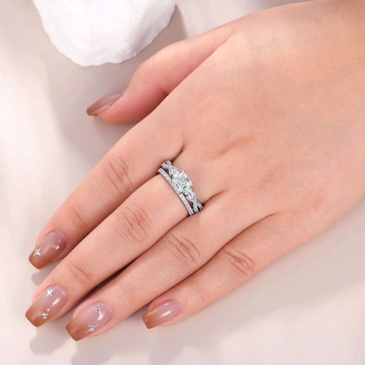 Newshe 2 Pcs Wedding Ring Set 925 Sterling Silver Moissanite Certified Princess Pear Cut Engagement Rings for Women Fine Jewelry