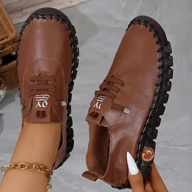 Women Sneakers 2025 New Designer Shoes Loafers Soft-soled Roman Breathable Outdoor Women Retro Big Size Single Shoes for Women