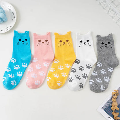 5 Pairs Women Cat Print Mid Tube Socks Fashionable Multi-Color Cartoon Patterns That Soft Comfortable Breathable Casual Socks