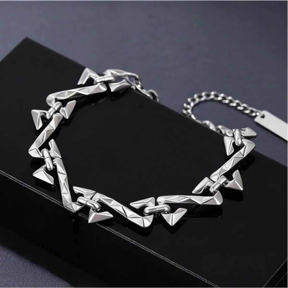 Letter Z Thorn Chain Bracelet for Women Men, Stainless Steel Barbed Wire Link, Gothic Punk Jewelry Gift
