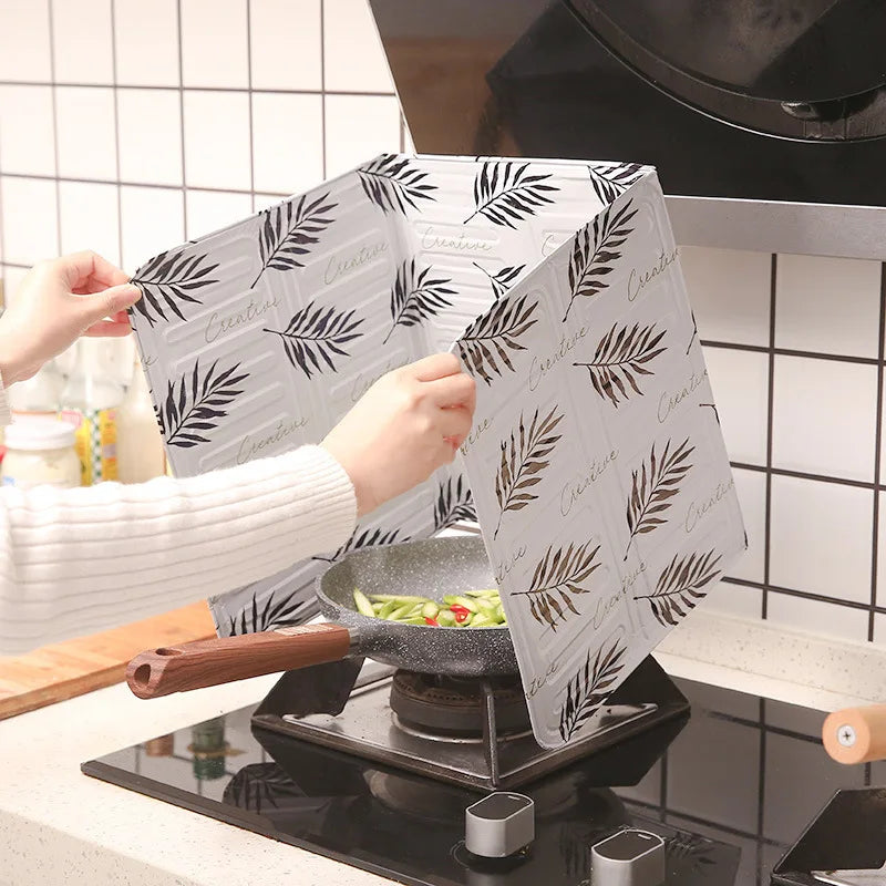 Anti-Splashing Stove Oil Baffle Plate Foldable Kitchen Oil Proof Shield Aluminum Foil Cooking Baffle Splash Guard Board Stove