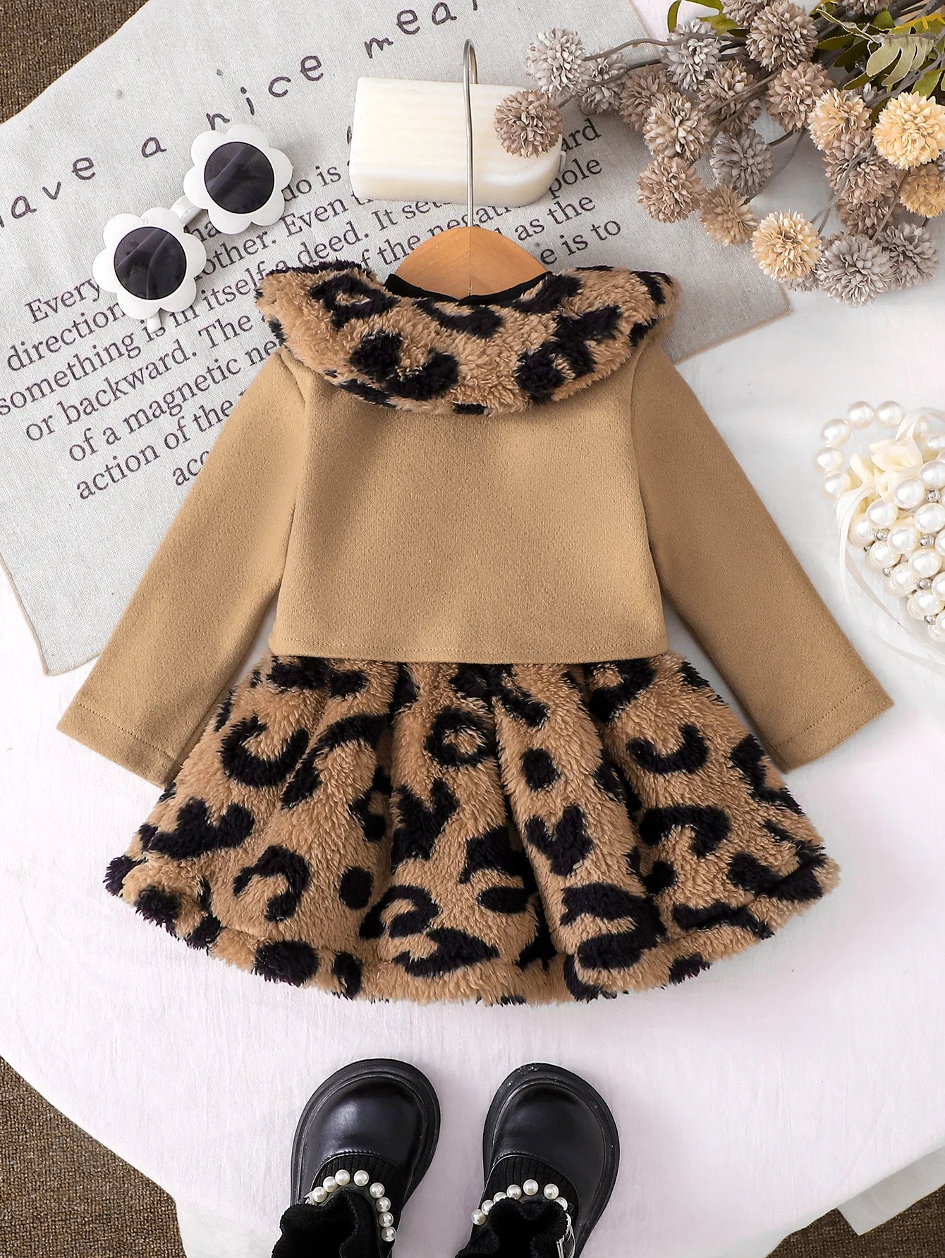 Baby Girl's "Little Princess" Leopard Print Plush Dress + Lapel Short Coat Set, Warm and Stylish Two-Piece Set for Autumn and Winter