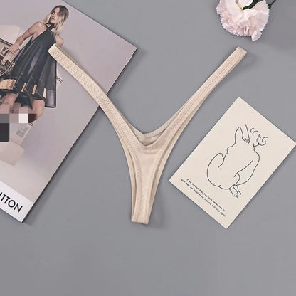 Innovative Deep V Look Thong Panties Equipped with A Sophisticated Cotton Women Briefs Comfortable Breathable Low Waist Bikini