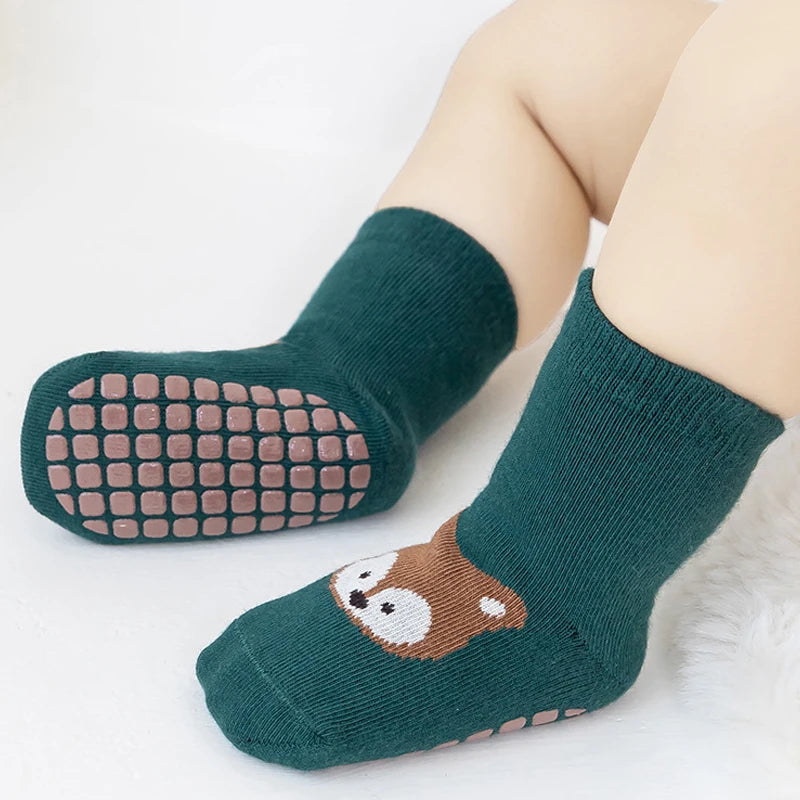 6 Pairs Cartoon Animal Baby Glue-On Socks, Kid's Anti-Slip Trampoline Socks, Suitable for Babies When They Are Learning to Walk