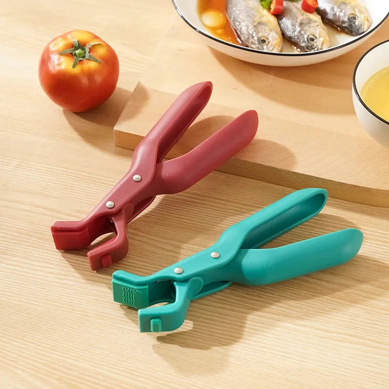 Anti-Scald Gripper Clip Multipurpose Non-Slip Plate Bowl Retriever Tongs with Silicone Handle Hot Dish Kitchen Tool