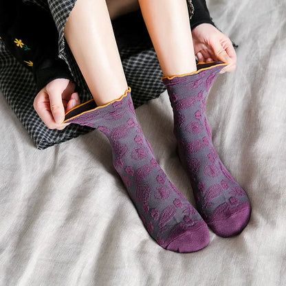 Harajuku Retro Vintage Frilly Ruffle Socks Women Korean Fashion Lace Flower Crew Socks Ethnic Japanese Kawaii Girls Cute Socks