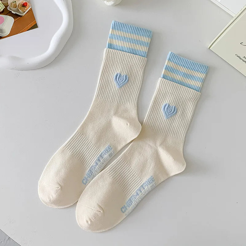 New Women Socks Cute Love With Heart Print Sock Cotton Harajuku Vintage Happy Female Dots Heart Kawaii Sox White Pink Crew Sock