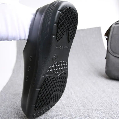 Non-Slip Chef Shoes for Both Men and Women - Lightweight and Comfortable Slip-On Wooden-Soled Shoes, Eva Upper + Waterproof/Non-Slip Rubber Sole - All-Weather Standing Work Shoes, Suitable for Kitchens, Hospitals, Restaurants