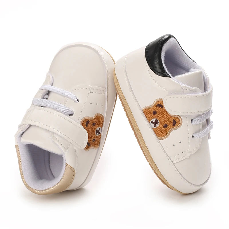 Boys and Girls Panda Sports Shoes in Spring and Autumn Seasons