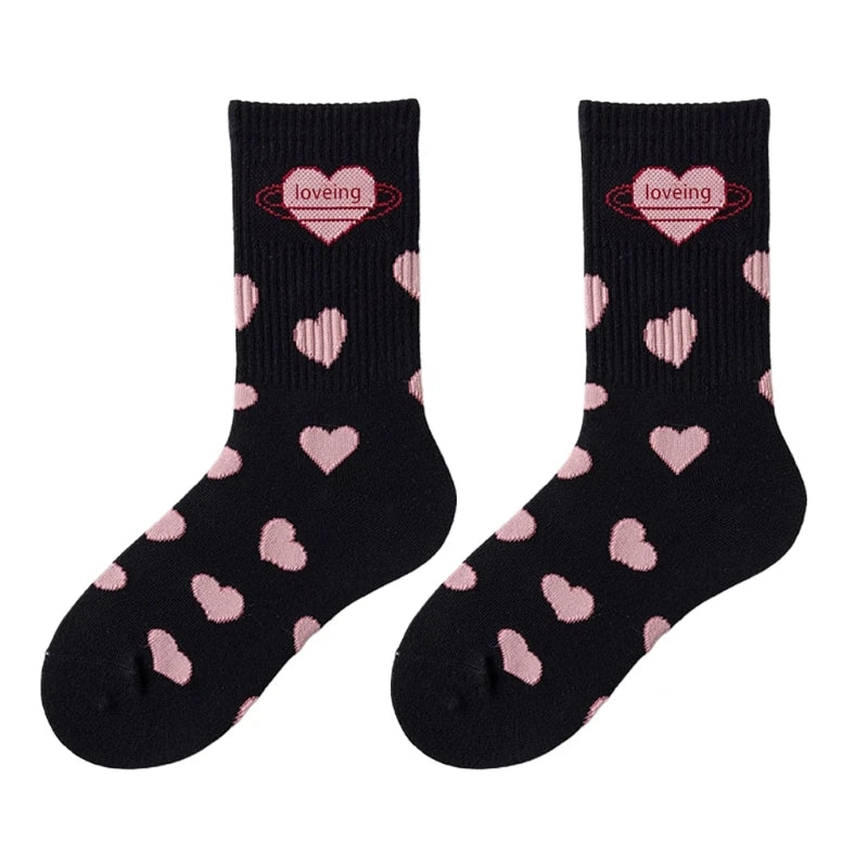 New Women Socks Cute Love With Heart Print Sock Cotton Harajuku Vintage Happy Female Dots Heart Kawaii Sox White Pink Crew Sock