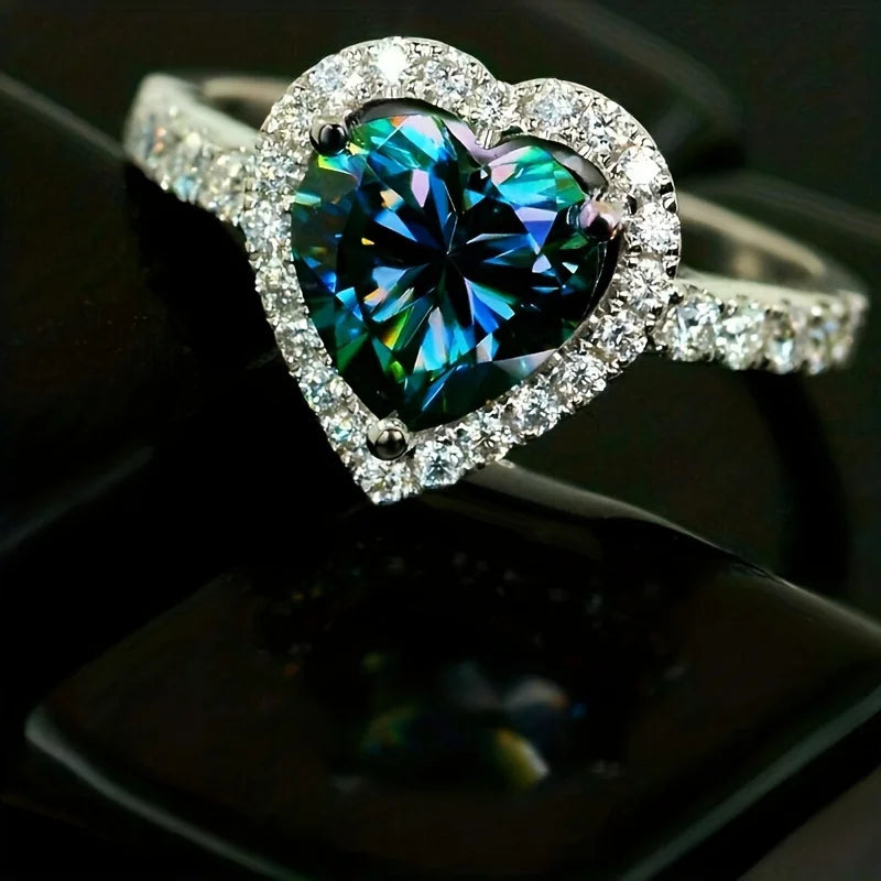 Exquisite Romantic Engagement Jewelry 3 Prong Heart Rings For Women Wedding Party Valentines Gift