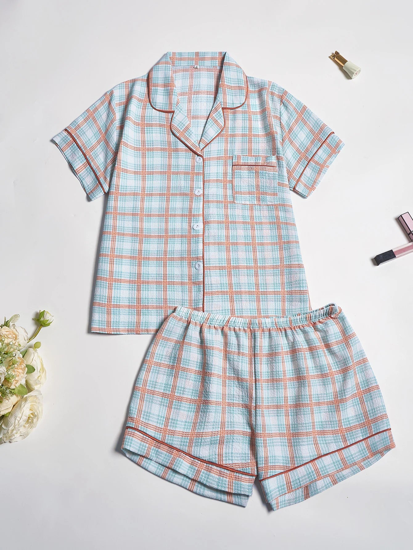 Women's Plaid Pajamas Set 2 Piece Button Down Short Sleeve Top and Shorts Sleepwear Casual Soft Loungewear for Summer