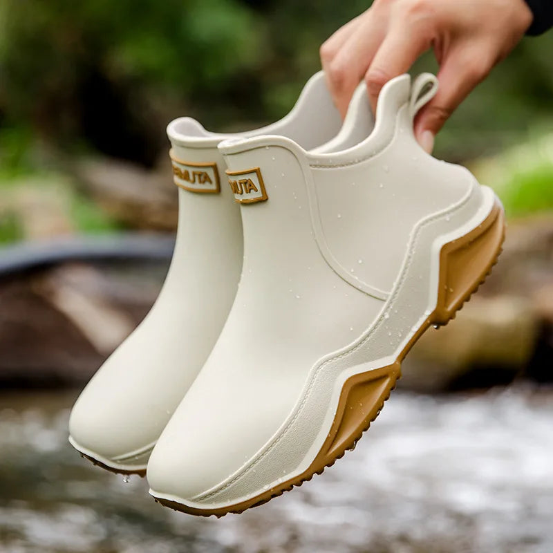 2026 new Low-cylinder Rain Shoes for Men and Women: Outdoor Fishing Waterproof Shoes, Stylish Style for Outdoor Wear, Rain Boots