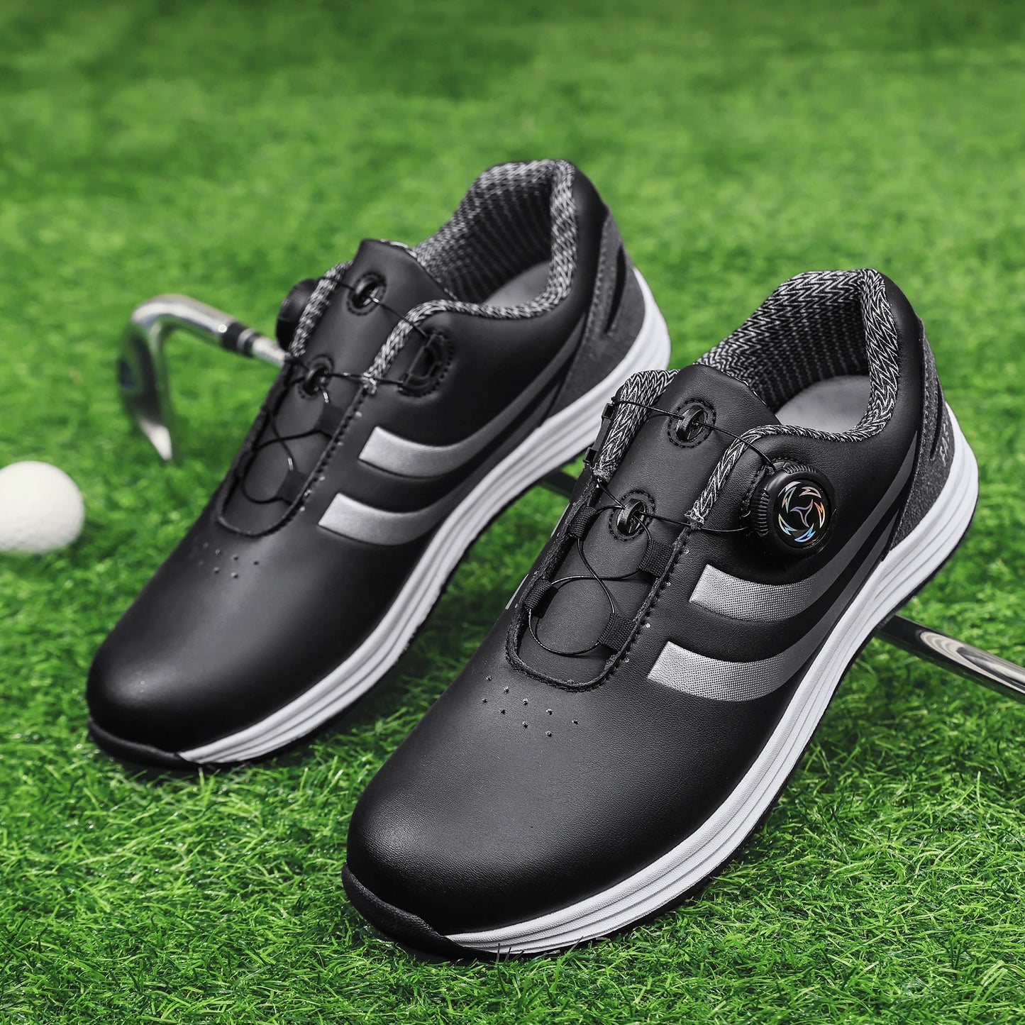 Golf Shoes for Men, Fashionable and Casual, Suitable for Outdoor Use, Breathable and Comfortable, With Anti-Slip Soles in White