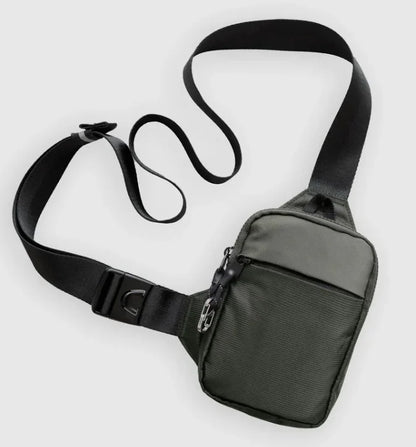 New fashion Men's Mini messenger bag with stainless steel lock small chest bag RFID anti-theft brush mobile phone shoulder bag