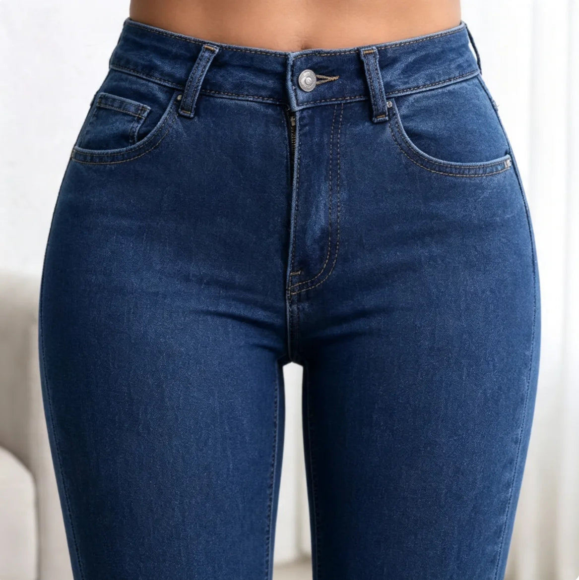 2026 New Women's Elastic Slimming Bell Bottom Jeans Butt Lifting Waist Micro Flared Pants Cotton Natural Waist Denim Jeans