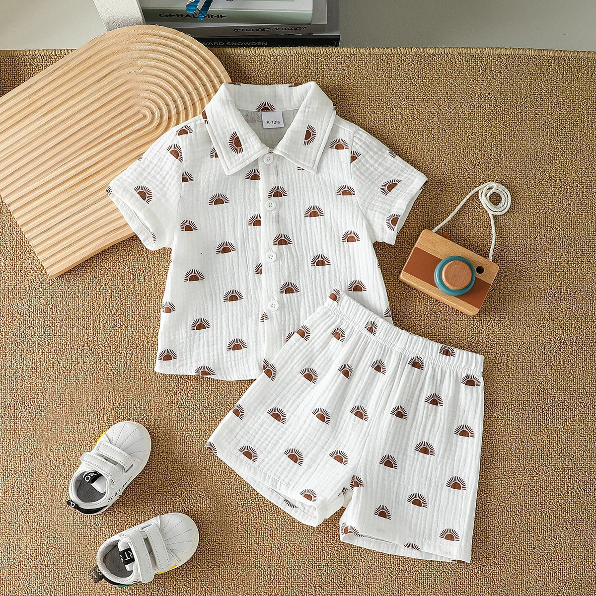 2025 New Summer Dinosaur Cartoon Printed Short-sleeved T-shirt and Shorts, Fashionable and Versatile Two-piece Set for Baby Boys