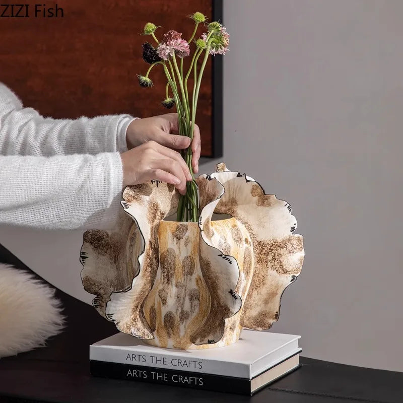 Art Ceramic Vase Desktop Ornament Flower Arrangement Artistic Flower Vessels Hydroponic Vases Decorative Vase Dried Flower Vases