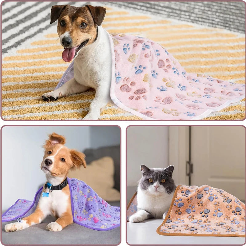 Pet Blanket Cute Dog Paw Print Blanket Pet Mat Warm Comfortable Blanket for Cat Dogs Soft Fluffy Pet Mat Flannel Dog Blanket