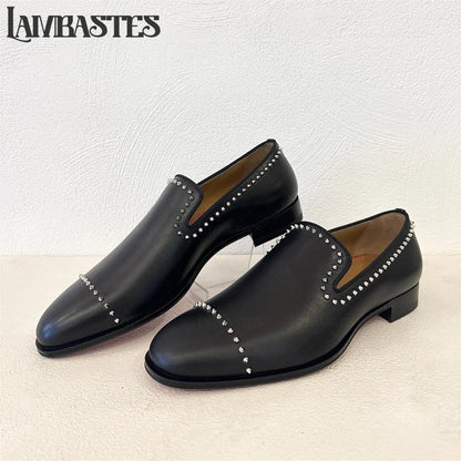 Trimmed Studded Leather Mens Loafers Metal Rivet Slip on Shoes Polished PU Leather Men's Formal Dress Shoes Customizable Colors