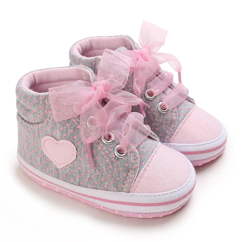 Cute and classic pink themed casual flat shoes for baby girls, soft and comfortable baby walking shoes for 0-18 months
