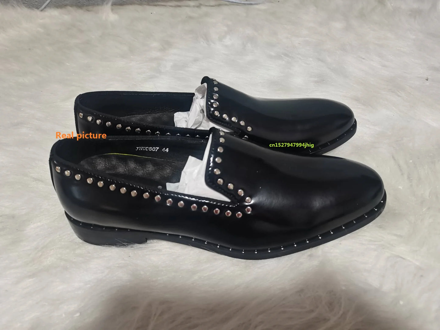 New fashion black shoes for men slip on loafers  rivet square toe  dress shoes Shiny genuine leather men shoes