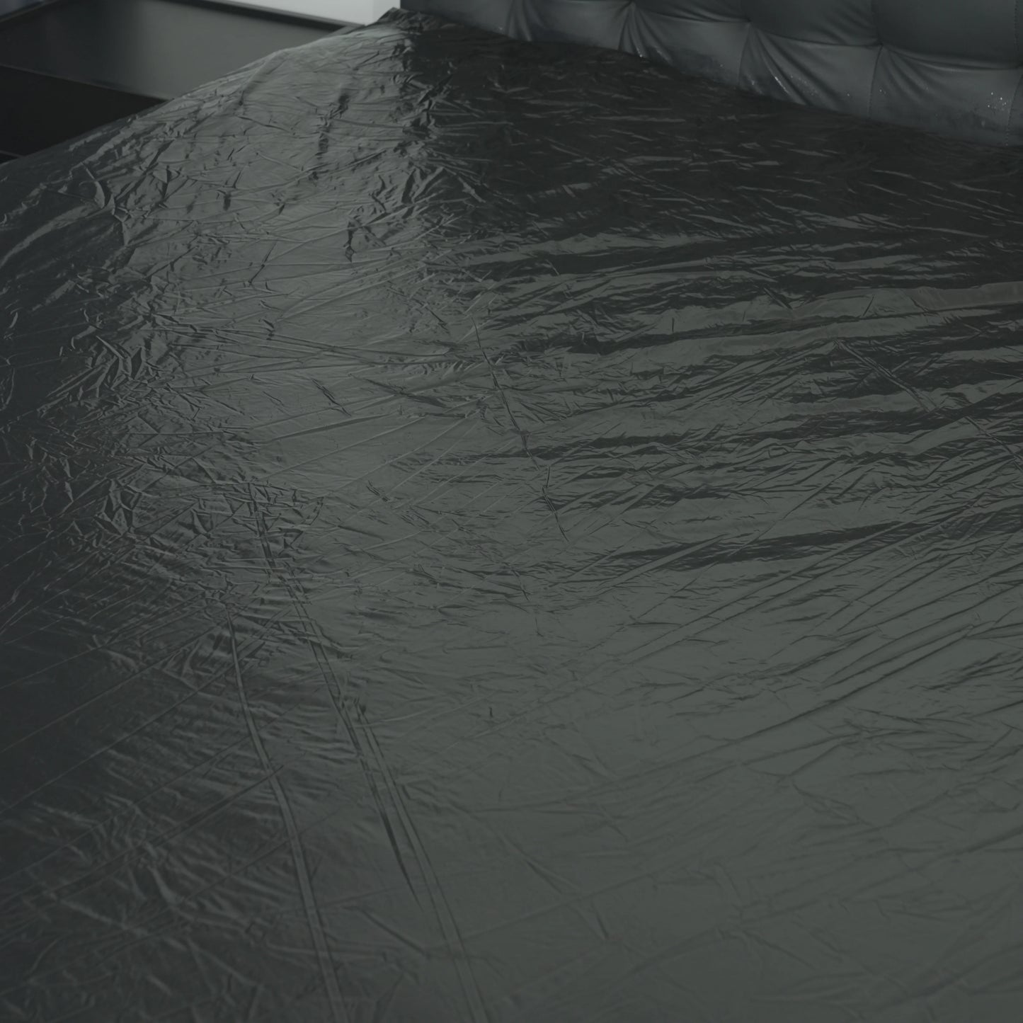 1pcs PVC Waterproof Mattress Protection Sheet, Soft and Skin-Friendly, Deep Pockets Adjustable, Suitable for Hotels and Bedrooms