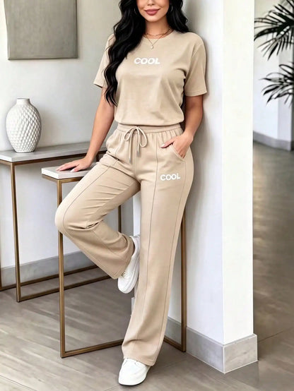 mer Women's New Style Set: Personalized Letter Print Round Neck Short Sleeve T-shirt with High-Waisted Drawstring Straight Pants Two-Piece Set