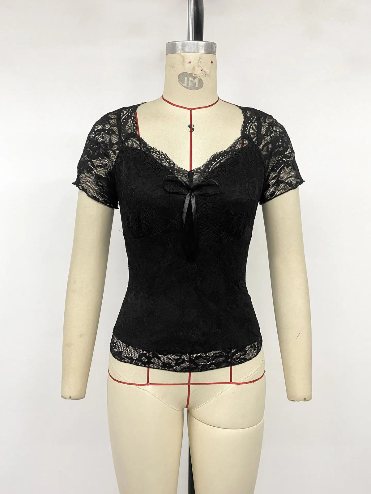 VigoCasey Lady Black Lace T-shirt Women 2026 Summer Sexy Tight Short Sleeve Crop Top Female Elegant Square Collar Tied Club Tops