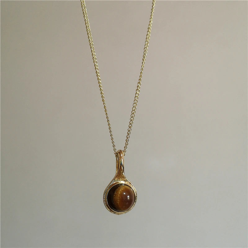 Vintage Leather Brown Stone Sun Pendant Beaded Choker Clavicle Chain Necklace For Women Unique Y2K Personalized Grunge Jewelry