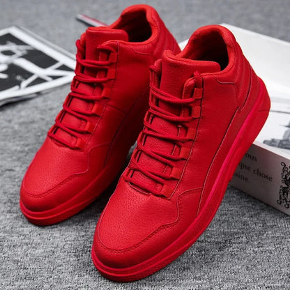 Keep Warm Men's Red High-Top Leather Skate Shoes Flat Lace-Up Sneakers Versatile Casual Streetwear Non-Slip Grip Sole Footwear